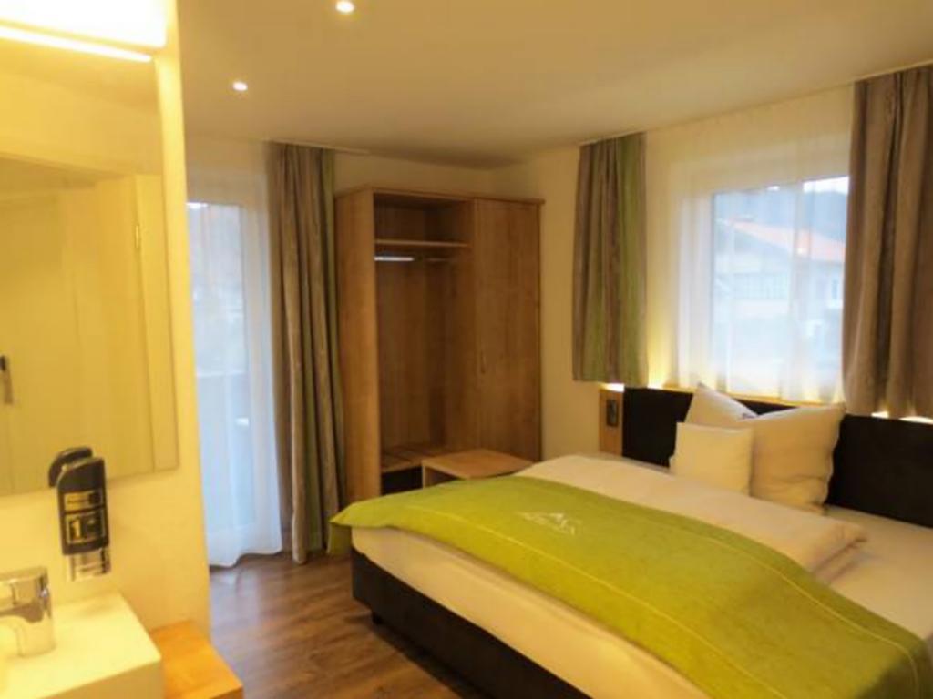 Hotel Alp Inn - Chiemgaukarte Inclusive 鲁波尔丁 外观 照片