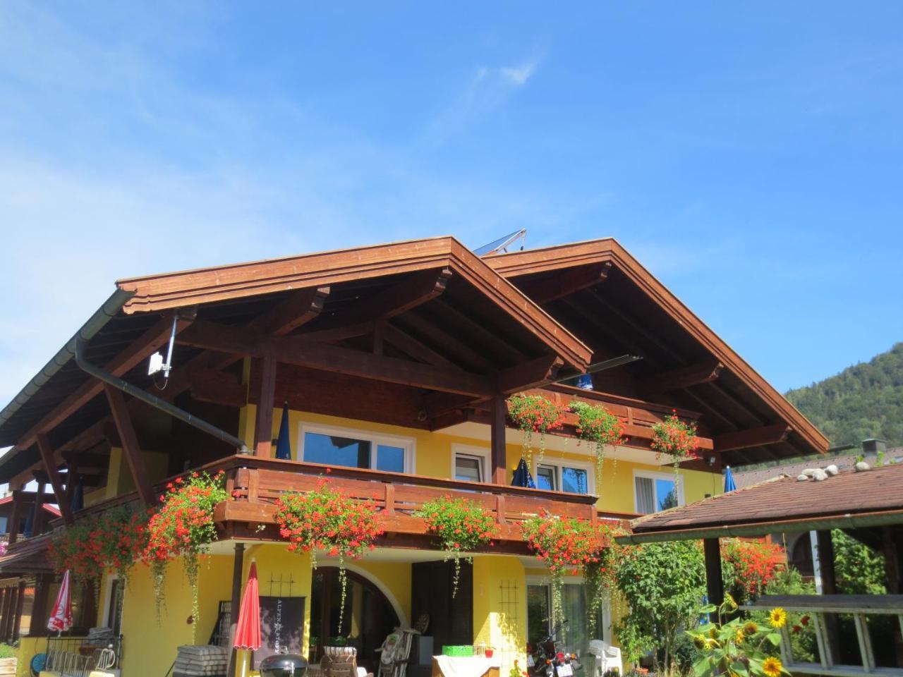Hotel Alp Inn - Chiemgaukarte Inclusive 鲁波尔丁 外观 照片